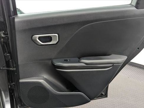 Used 2026 Kia K4 FWD image 21