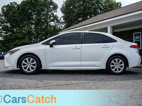 Used 2021 Toyota Corolla LE FWD image 14