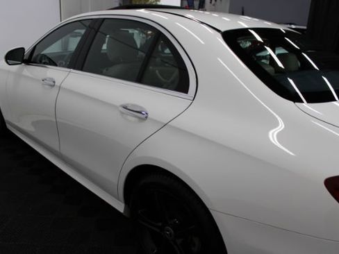 Used 2018 Mercedes-Benz E 300 4MATIC w/ Premium 1 Package image 9