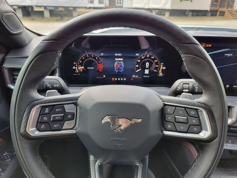 Used 2024 Ford Mustang GT Premium image 33