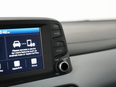 Used 2018 Hyundai Kona SEL image 24