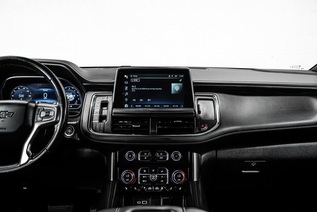 Used 2022 Chevrolet Tahoe Z71 w/ Luxury Package AWD/4WD image 23