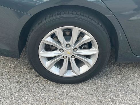 Used 2021 Chevrolet Malibu LT FWD image 10