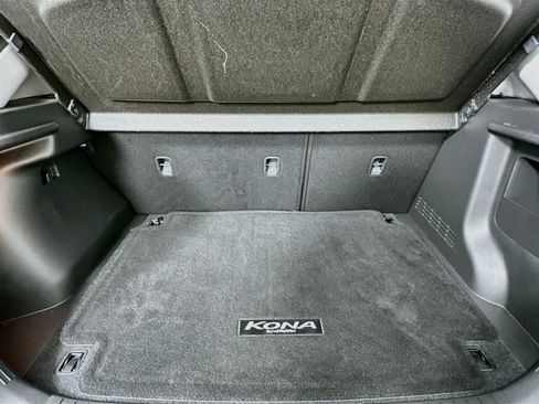 Used 2023 Hyundai Kona SE w/ Cargo Package AWD/4WD image 23