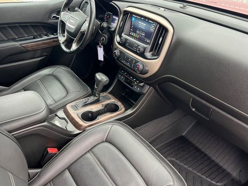 Certified 2021 GMC Canyon Denali image 11