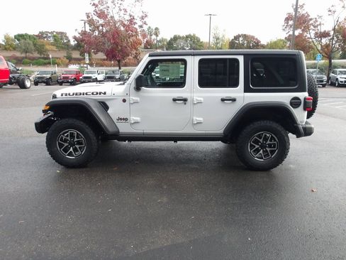 New 2026 Jeep Wrangler Unlimited Rubicon image 5