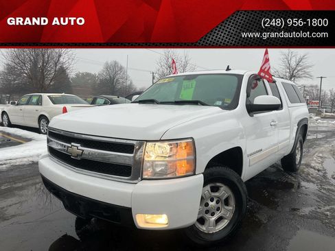 Used 2008 Chevrolet Silverado 1500 LTZ w/ Suspension Package, Off-Road image 1