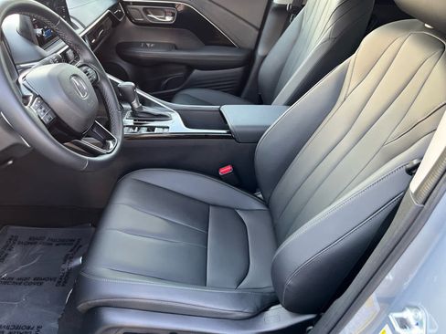 Certified 2025 Acura ADX AWD image 18
