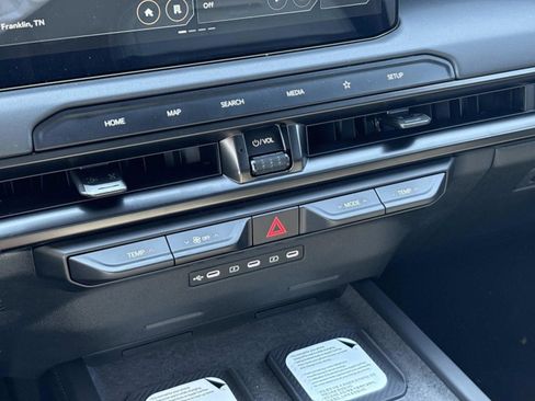 New 2027 Kia Telluride SX X-Line AWD/4WD image 29