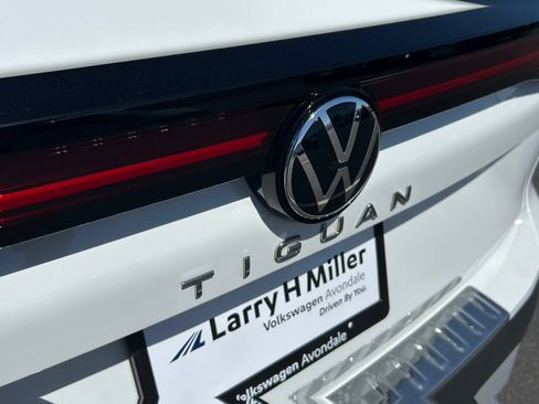 Used 2026 Volkswagen Tiguan S FWD image 22