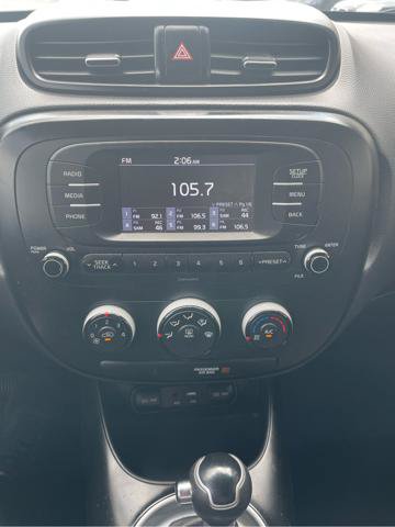 Used 2018 Kia Soul FWD image 21