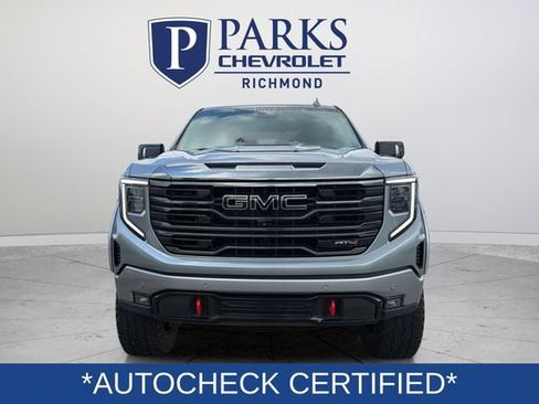 Used 2023 GMC Sierra 1500 AT4 w/ AT4 Premium Package AWD/4WD image 2