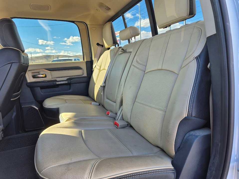 Used 2022 RAM 3500 Limited w/ Body Color Bumper Group AWD/4WD image 9