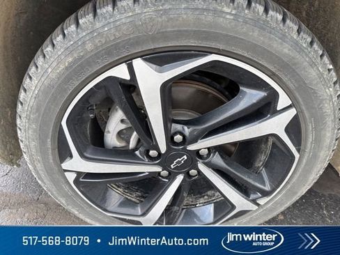 Used 2023 Chevrolet TrailBlazer RS w/ Sun and Liftgate Package image 5