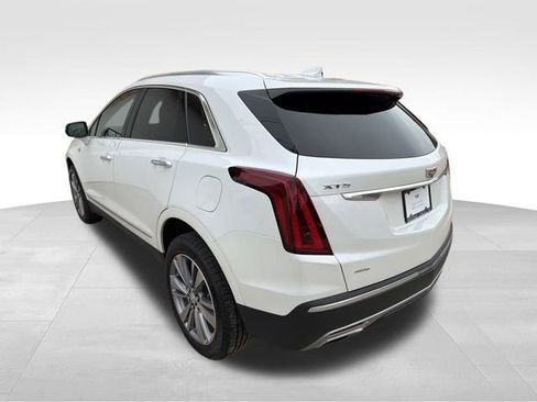 Certified 2025 Cadillac XT5 Premium Luxury image 6