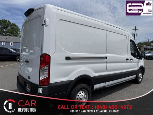 Used 2023 Ford Transit 250 Medium Roof AWD image 7