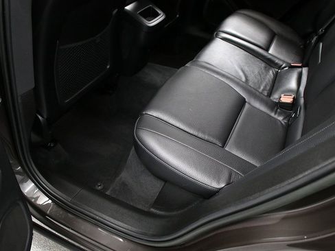 Used 2023 Volvo XC60 B5 Plus w/ Protection Package Premier image 26