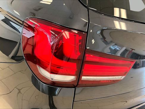 Used 2015 BMW X5 xDrive50i AWD/4WD image 27
