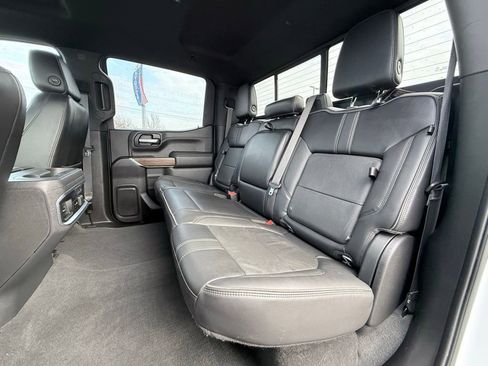 Used 2020 Chevrolet Silverado 1500 High Country w/ Technology Package image 26