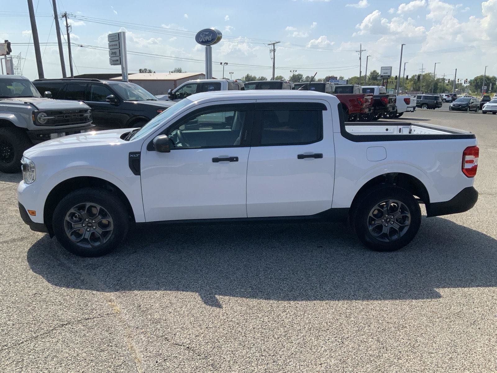 Used 2023 Ford Maverick XLT FWD image 7