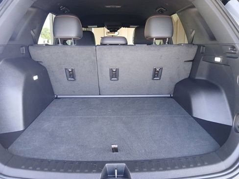 Used 2025 Chevrolet Equinox RS w/ Safety and Technology Package image 16