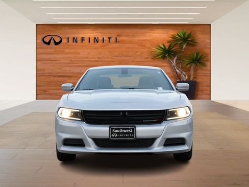 Used 2022 Dodge Charger SXT w/ Leather Interior Group image 2