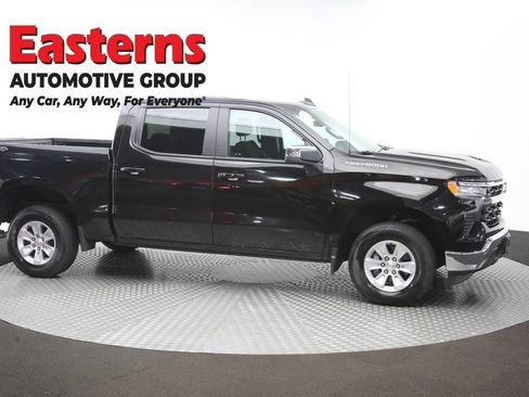 Used 2025 Chevrolet Silverado 1500 LT AWD/4WD image 48