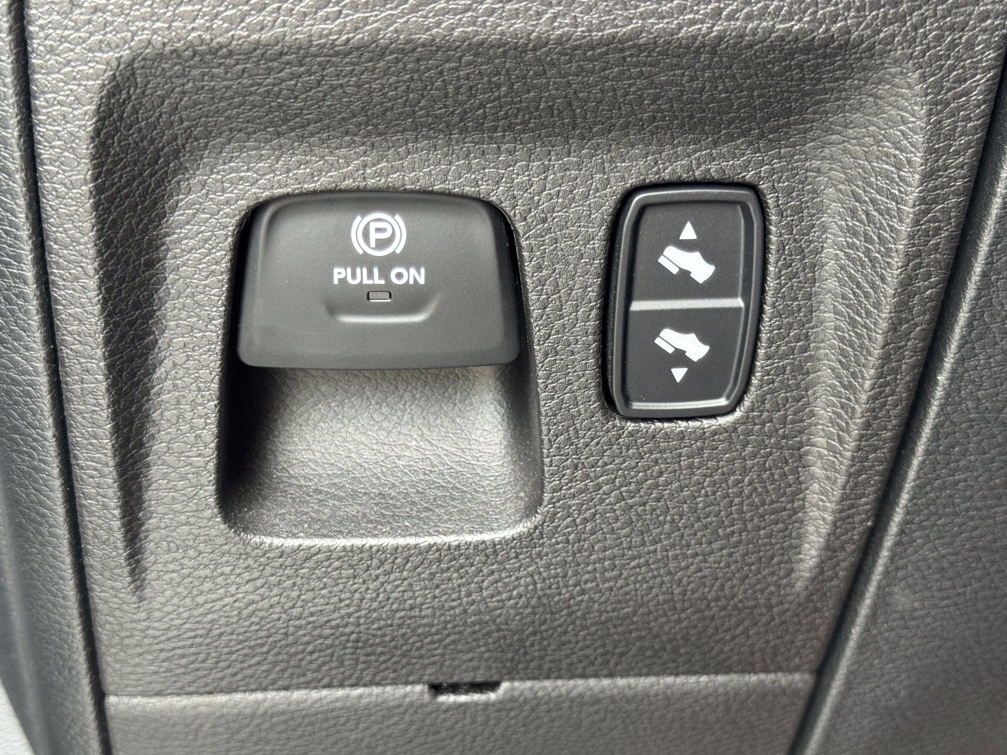 Used 2021 RAM 1500 Laramie w/ Off Road Group AWD/4WD image 53