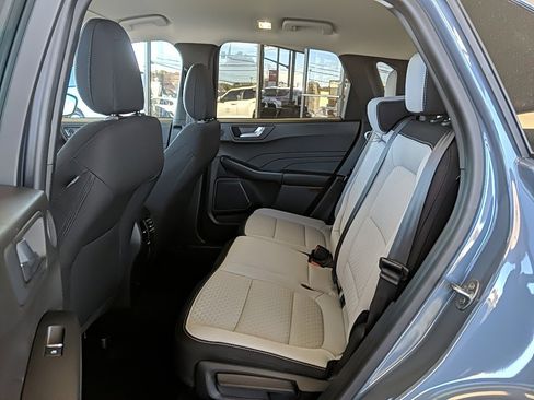 Certified 2023 Ford Escape Active w/ Tech Pack #2 image 11