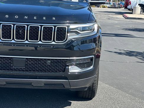 Certified 2022 Jeep Wagoneer Series I w/ Convenience Group I image 12