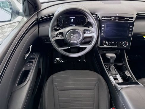 Certified 2022 Hyundai Santa Cruz SE w/ Cargo Package FWD image 4