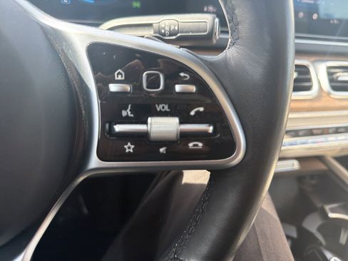 Used 2023 Mercedes-Benz GLE 350 4MATIC w/ 3rd Row Seat Package image 20