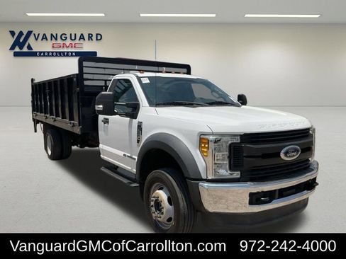 Used 2017 Ford F550 4x4 Regular Cab Super Duty image 1