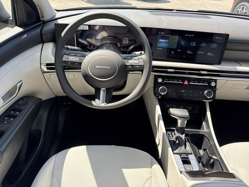 New 2026 Hyundai Tucson SEL image 14