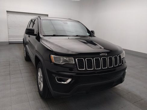 Used 2020 Jeep Grand Cherokee Laredo RWD image 14