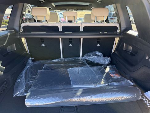 New 2026 Mercedes-Benz GLB 250 4MATIC image 18
