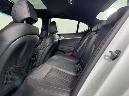 Used 2025 Genesis G70 2.5T w/ Sport Prestige Package image 35