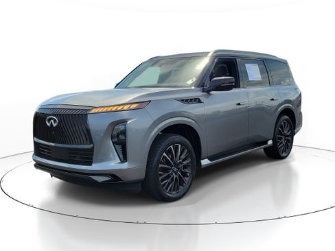 Used 2025 INFINITI QX80 Autograph AWD/4WD image 2