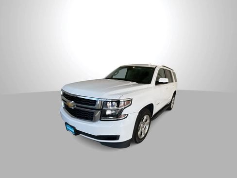 Used 2016 Chevrolet Tahoe LT image 4
