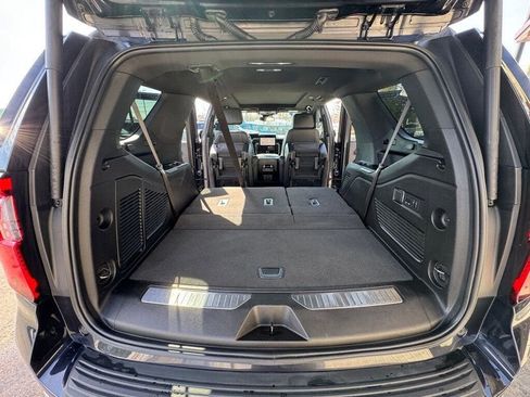 Used 2025 GMC Yukon Denali w/ Sun & Power Step Package AWD/4WD image 63