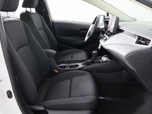 Used 2024 Toyota Corolla LE image 17