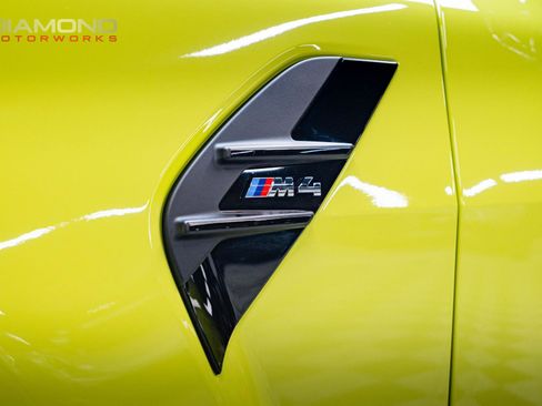Used 2021 BMW M4 Coupe w/ M Carbon Exterior Package image 10