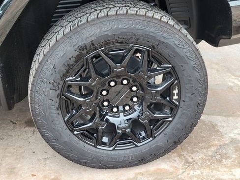 New 2026 GMC Hummer EV SUV image 6