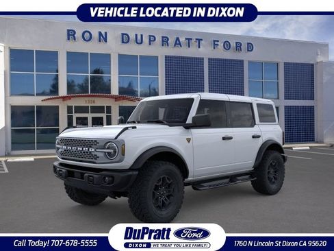 New 2026 Ford Bronco Badlands AWD/4WD image 1