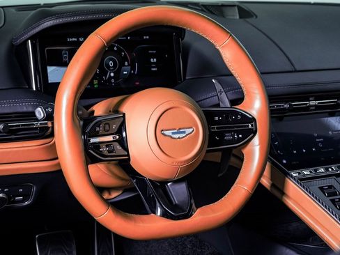 Used 2024 Aston Martin DB12 Coupe image 24
