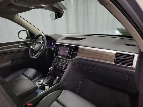 Used 2022 Volkswagen Atlas SEL image 31