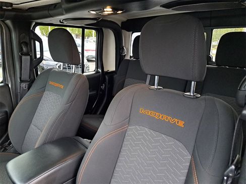 Used 2023 Jeep Gladiator Mojave w/ Trailer Tow Package image 18