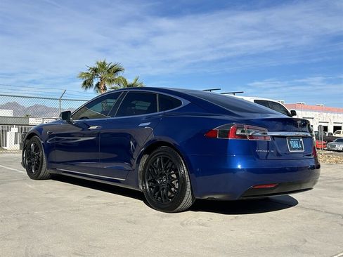Used 2018 Tesla Model S 75D image 4