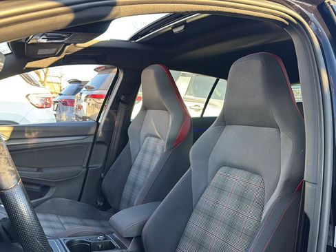 Used 2022 Volkswagen GTI SE image 14
