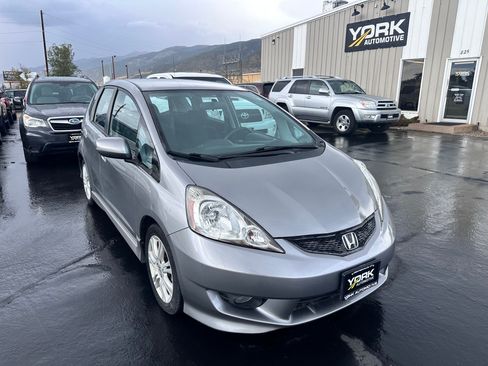 Used 2009 Honda Fit Sport image 1